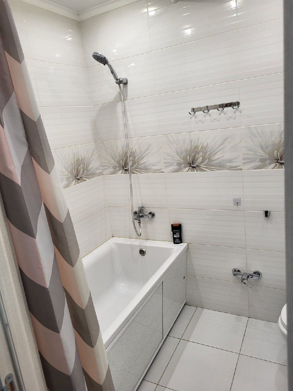 Modern Apartment on Red Stone Residential Complex, Fully Furnished