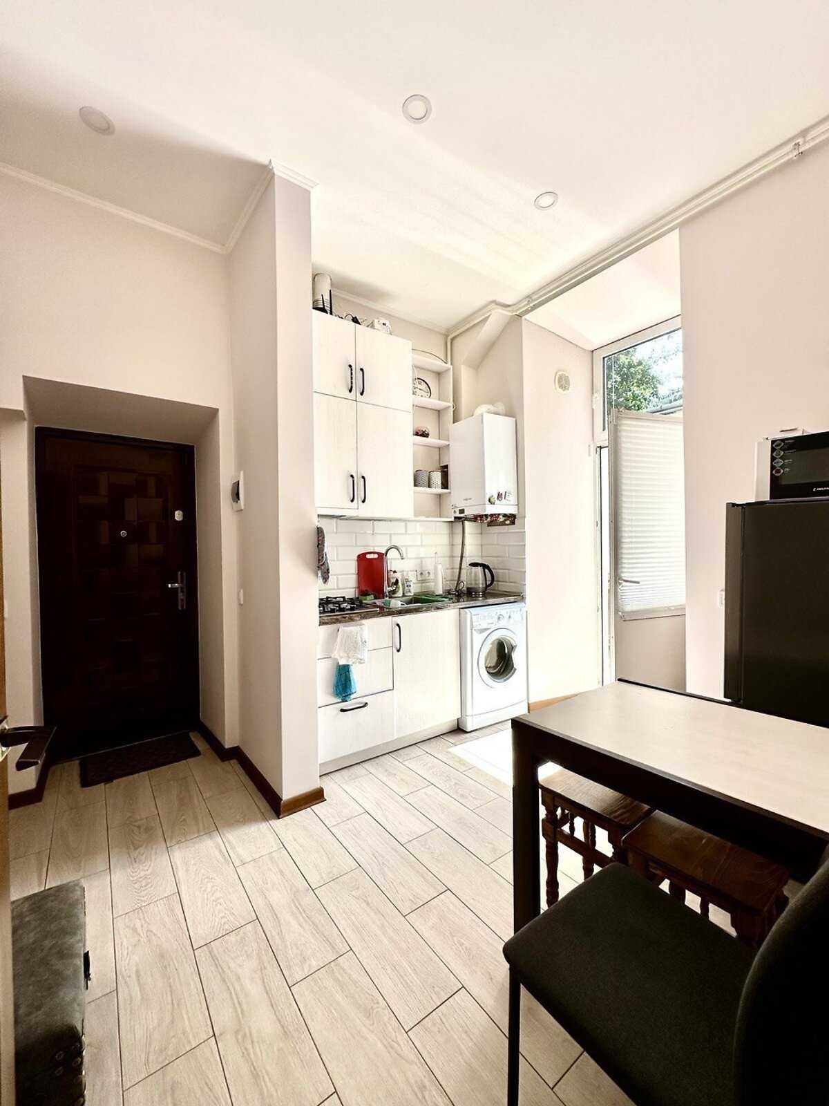 Comfortable 1-bedroom apartment near Lviv city center with modern amenities