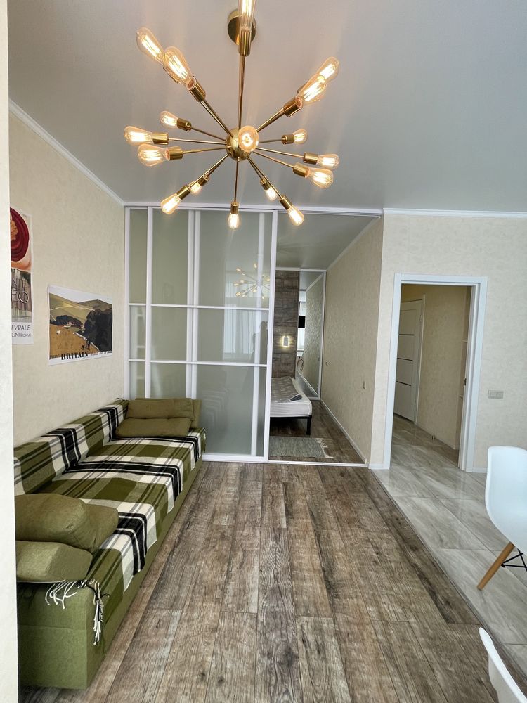 Современная квартира в Tairova Pearl Quarter с полным набором удобств