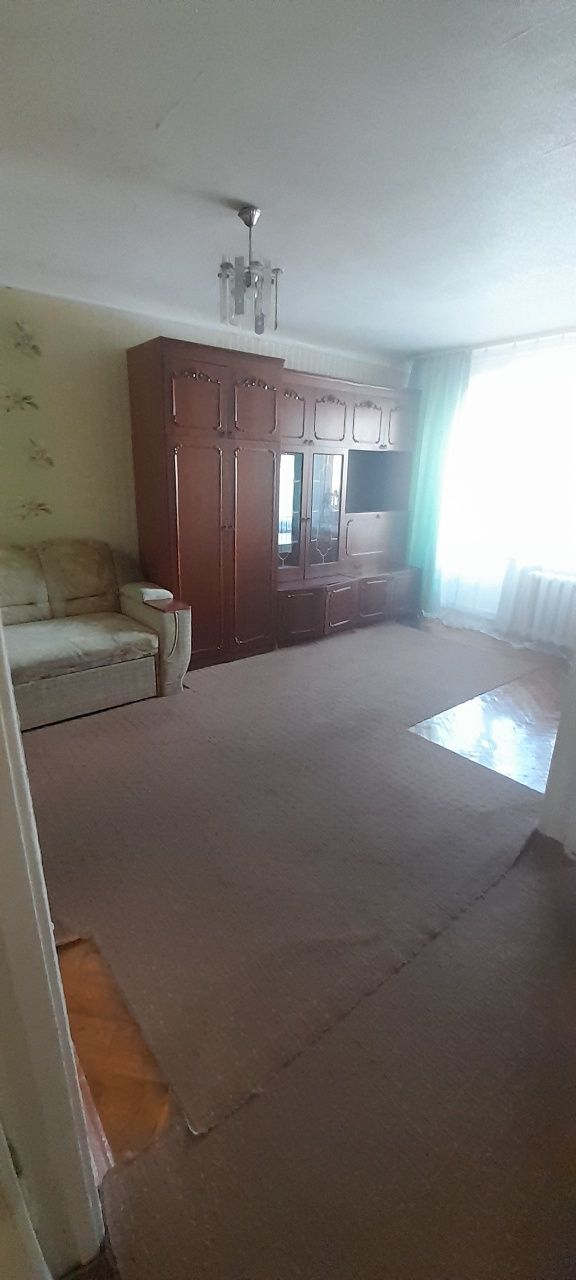 One Bedroom Apartment Near Darnitsa Metro