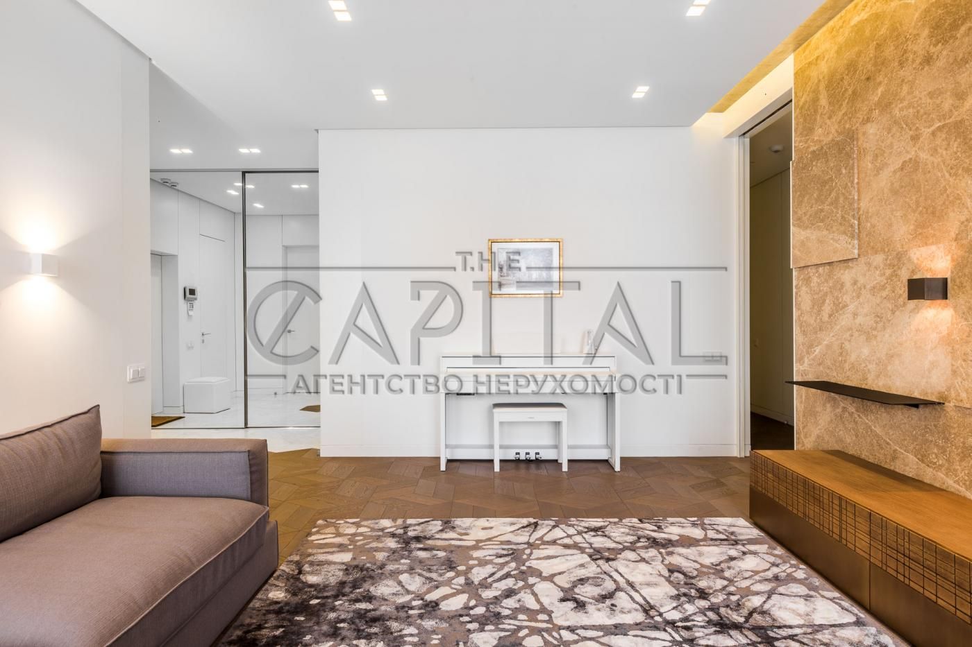 Spacious 3-bedroom apartment in Prestige Hall residential complex