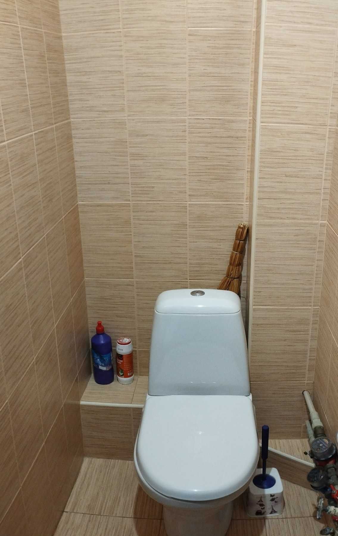 1-Bedroom Apartment near TsUM with Renovation and Amenities