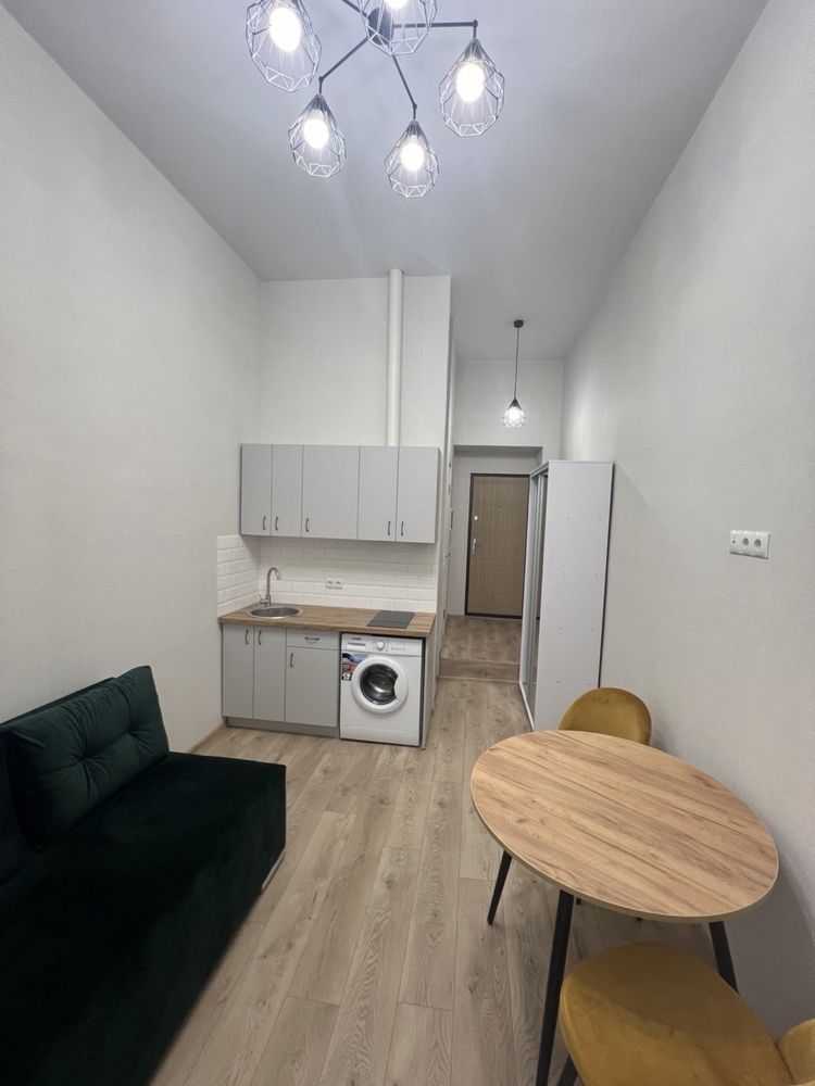 Compact Studio Apartment on Uspenskaya Street