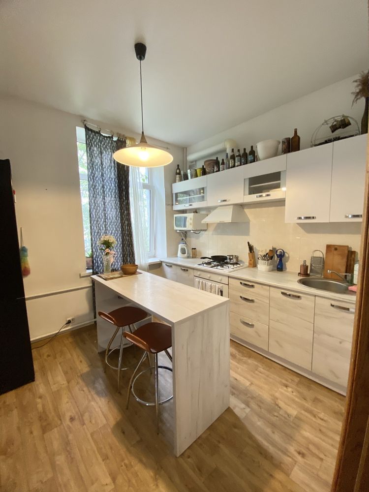 Cozy Two-Room Apartment Near City Center on Yurii Illienka Street