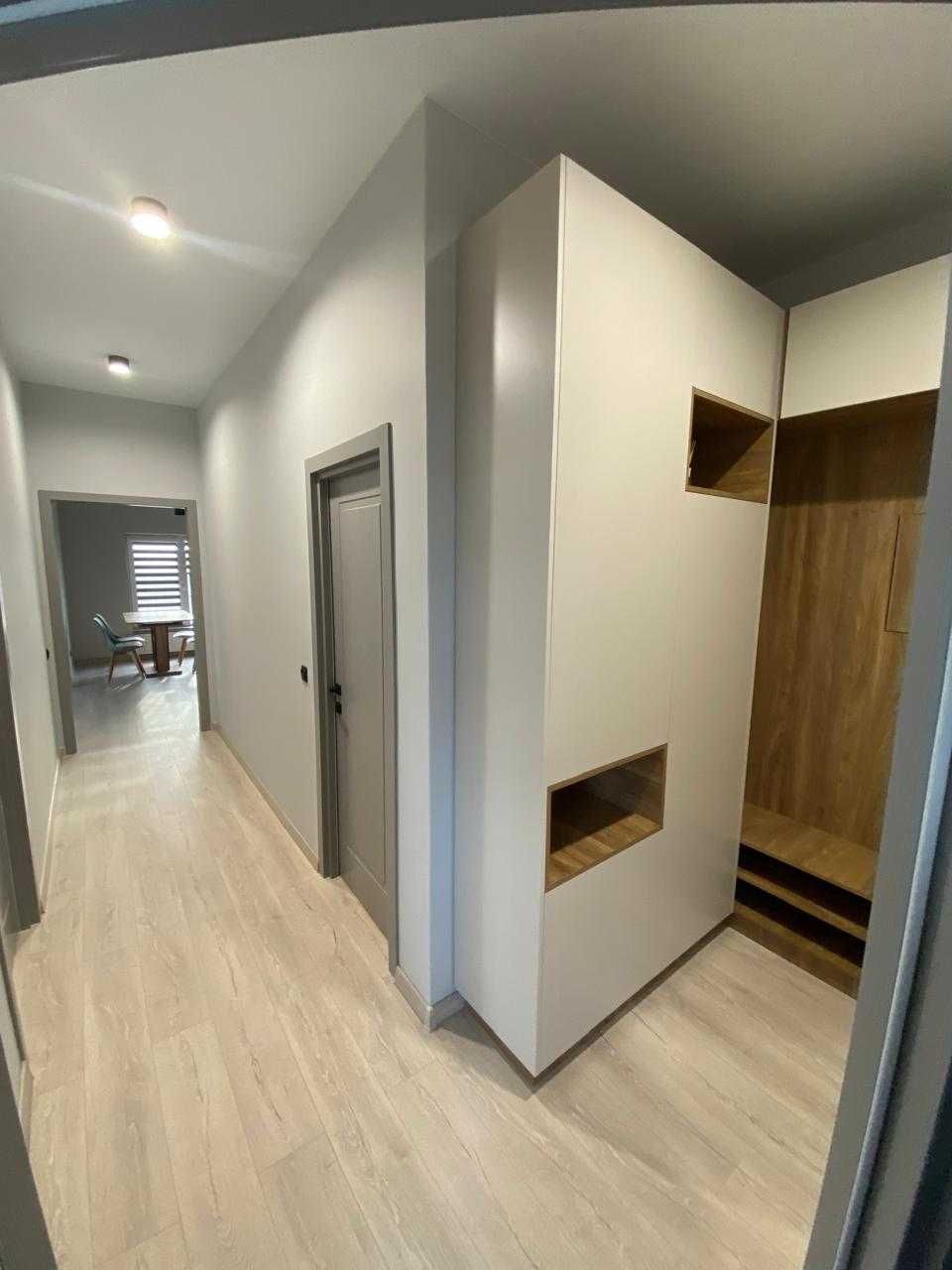 2-Room Apartment in Bryukhovychi with Designer Renovation