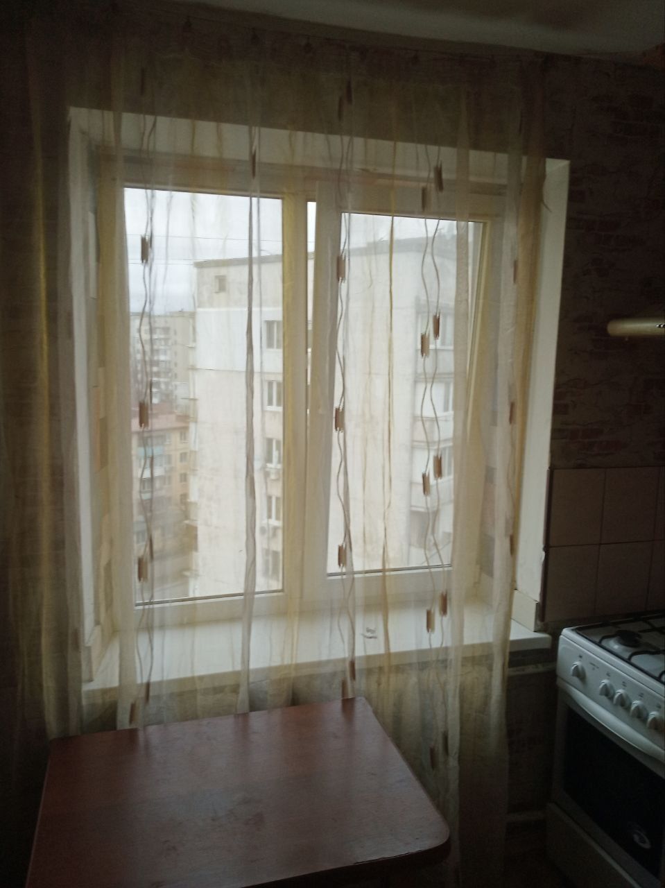 Щорс көшесіндегі 1 бөлмелі пәтер, ПриватБанк жанында