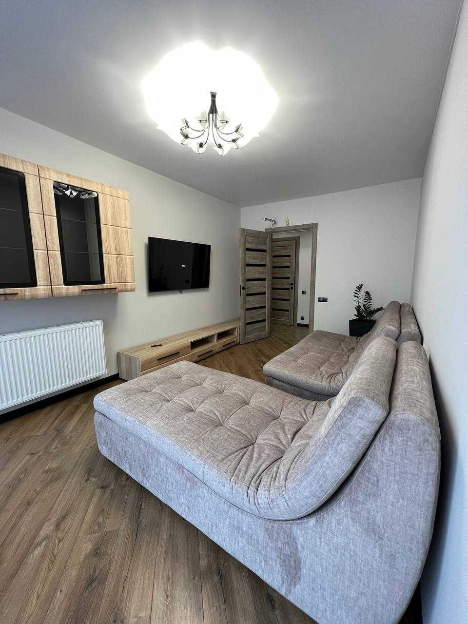 Modern 2-Bedroom Apartment with Premium Appliances