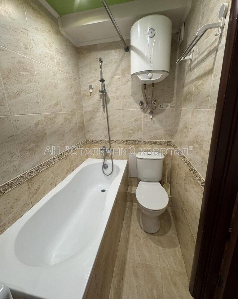 Two-room apartment near Politekhnichnyi Institute metro station