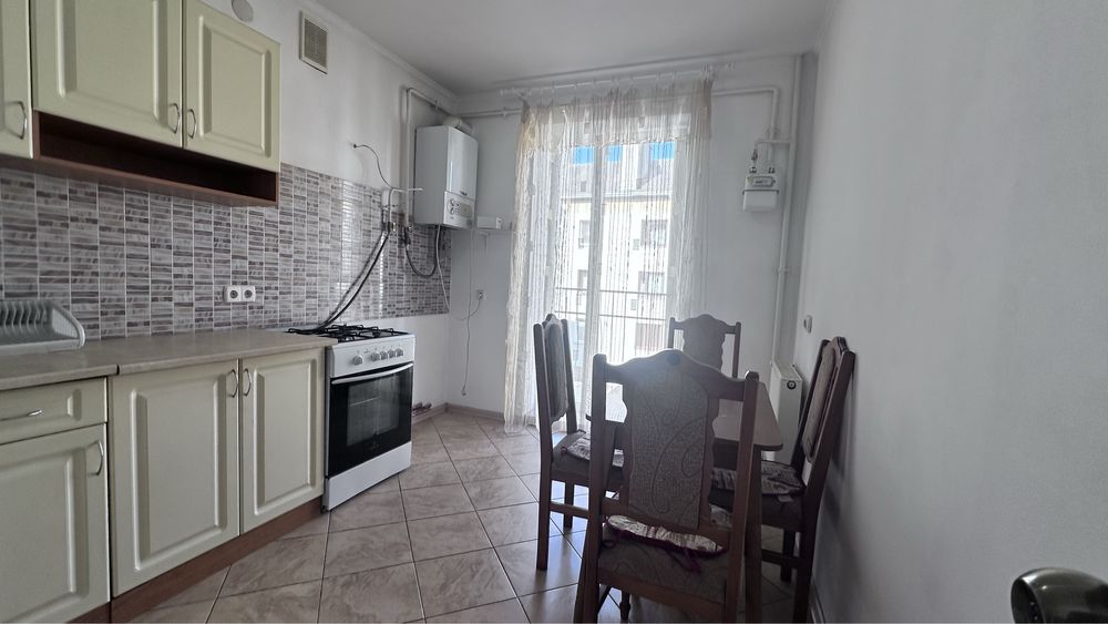 2-Room Apartment in City Center with Individual Gas Heating