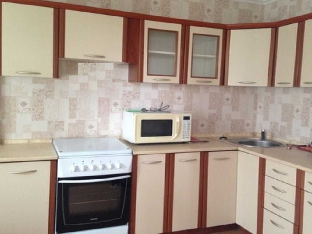 Modern Apartment Near Metro with Full Amenities