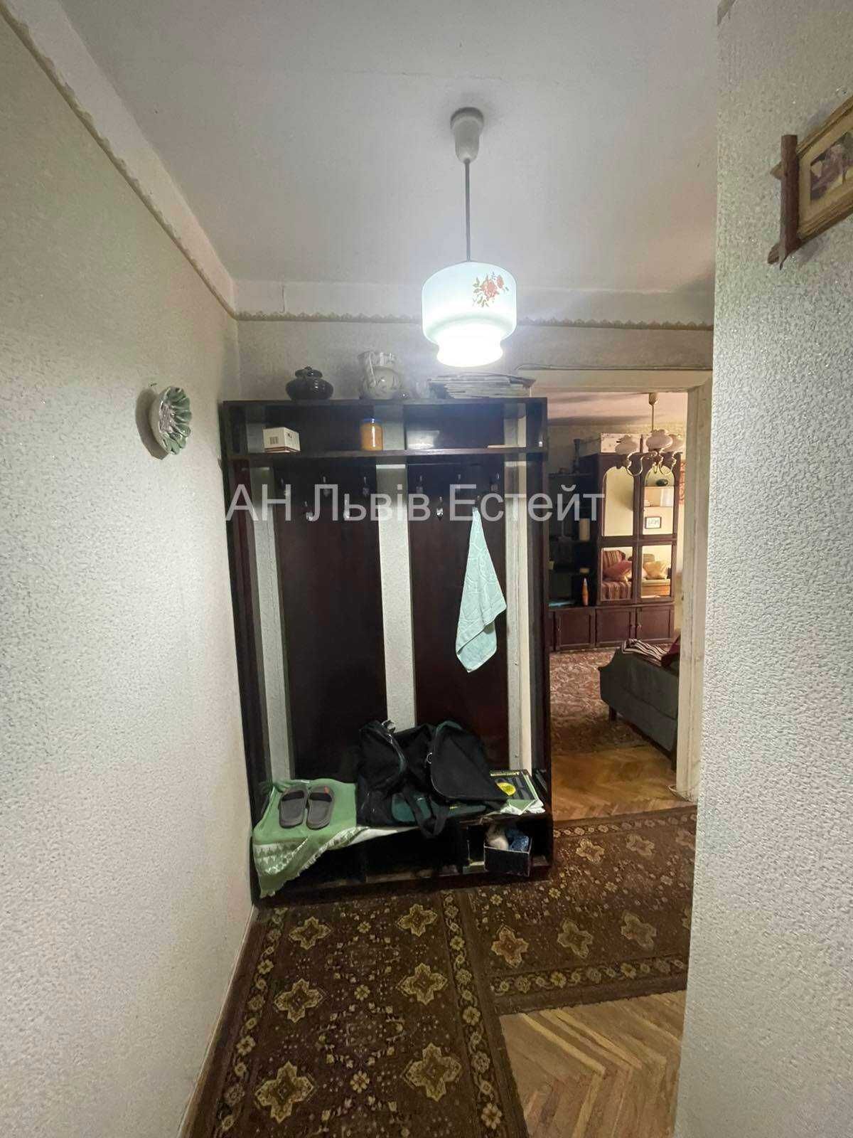 2-Room Apartment on Horodotska Street, Partially Furnished
