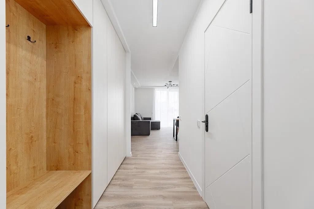 Spacious Studio Apartment in Riel City Complex