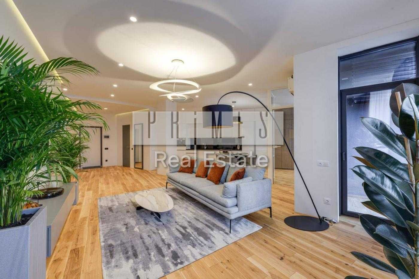 Stylish Premium Apartment in Skyline Complex, Konovaltsia 26-A