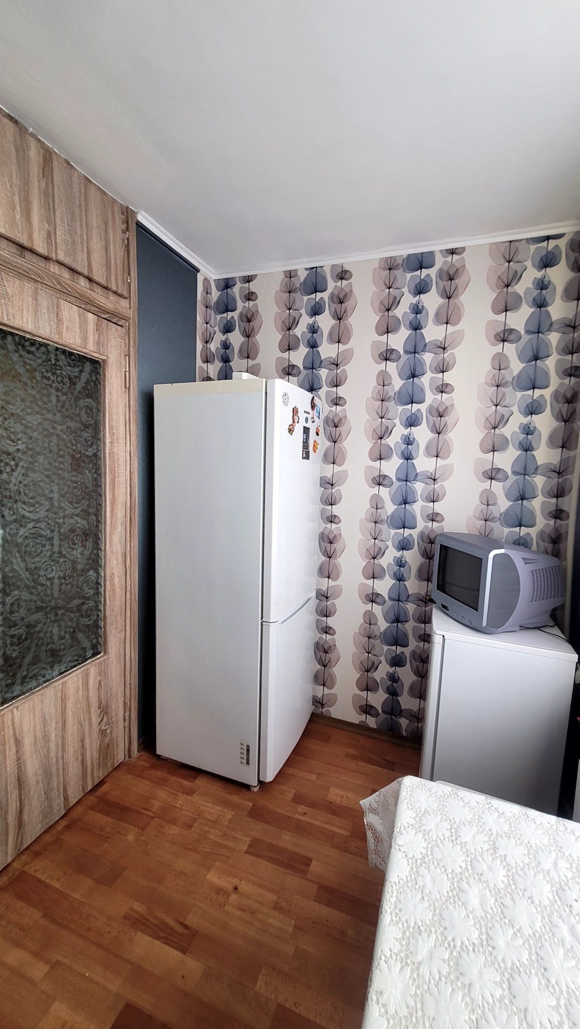 Compact 1-Room Apartment, Freshly Renovated