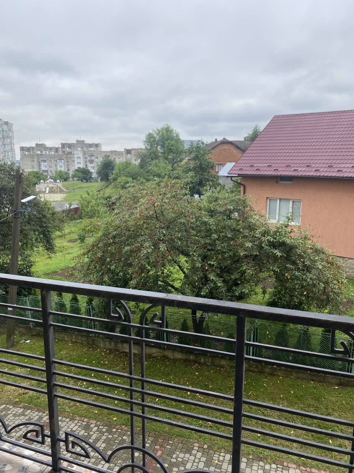 1-bedroom apartment on Dovzhenka street, 2nd floor, with elevator