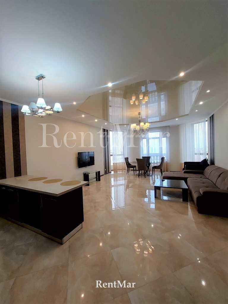 3-Bedroom Apartment on Greek Street, Sea and City View