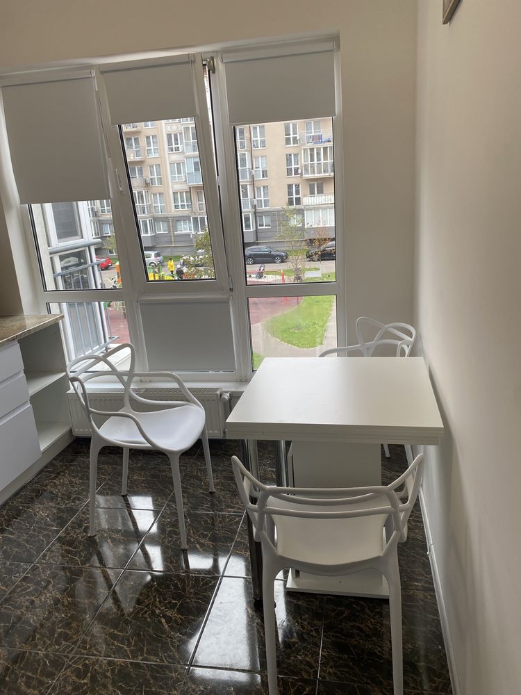 Modern 2-Bed Apartment Near Feofaniya Park