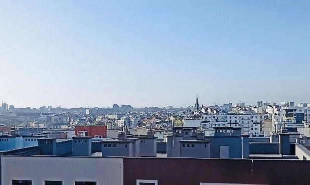 Stylish 1-Bedroom Apartment in Semytsvet Complex with Panoramic Views
