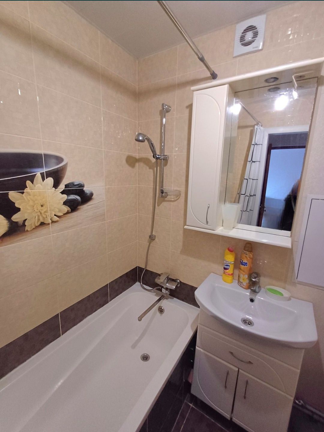 Renovated 1-Room Apartment with Modern Appliances