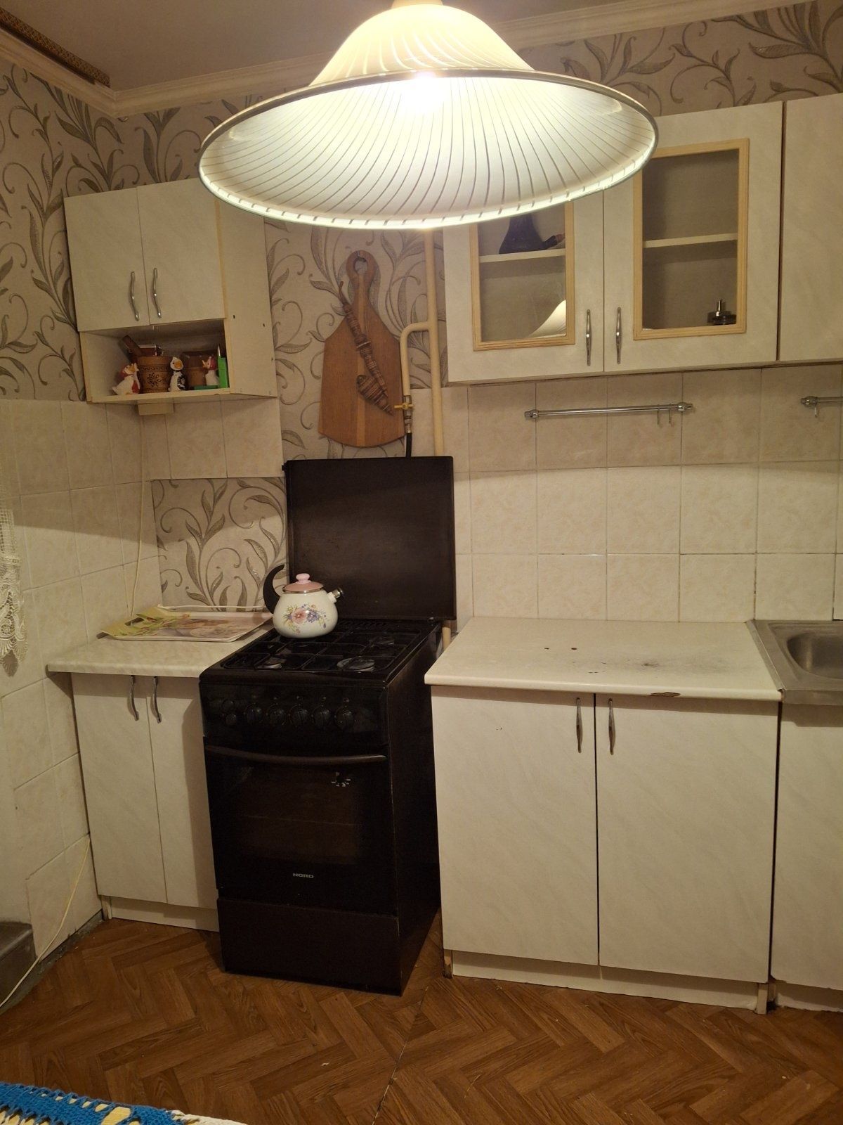 Furnished 1-Bedroom Near Minska Metro with Park View