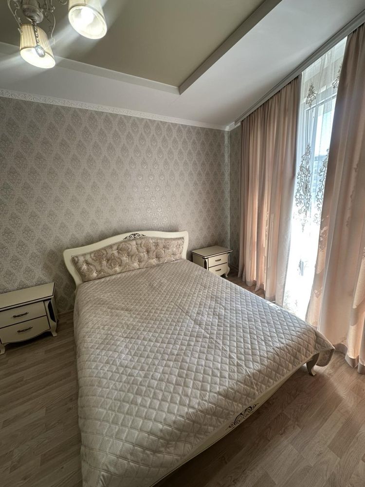 2-Room Apartment on Slobidska Street, Kalynova Sloboda Complex