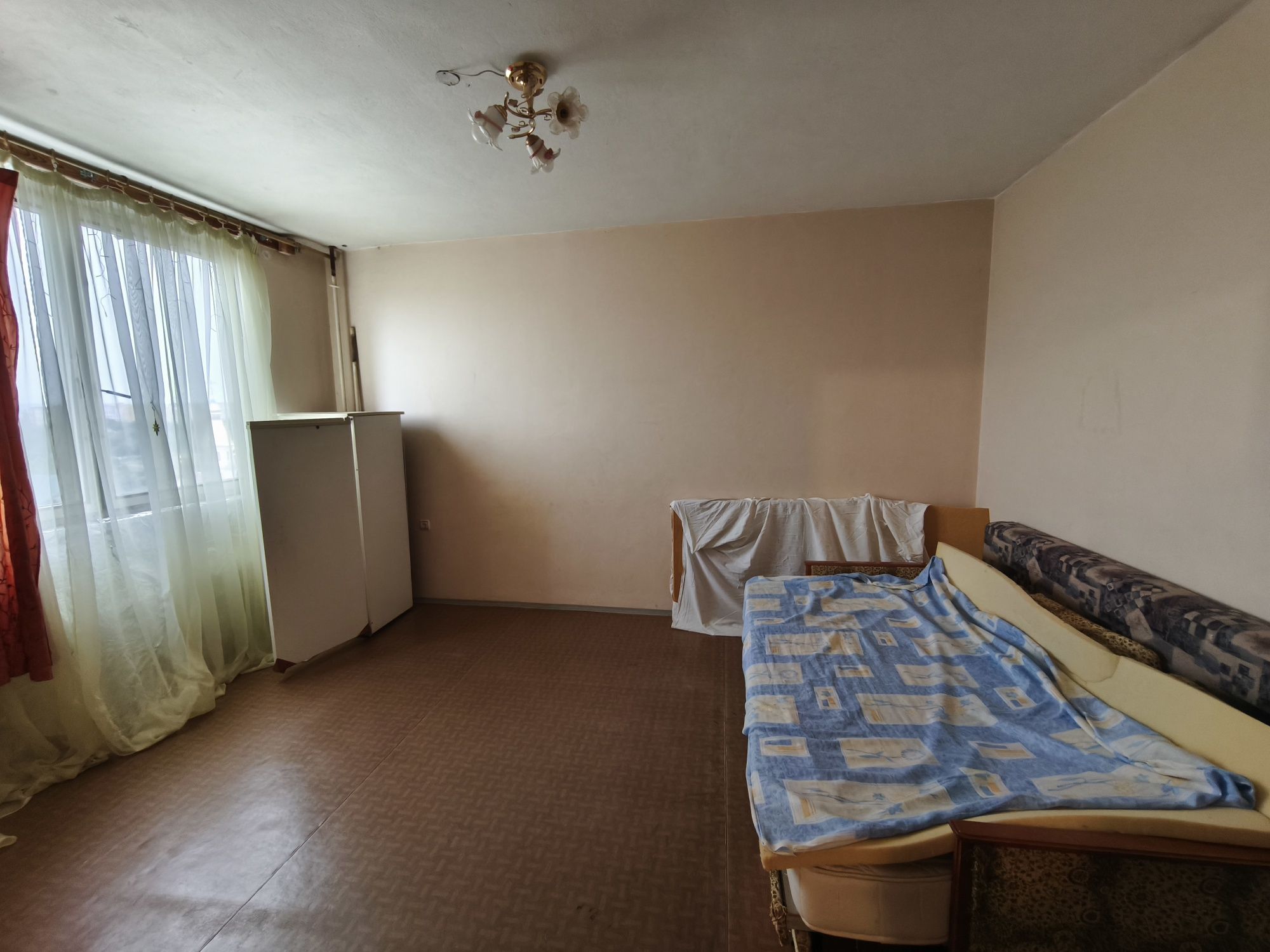 Two-room apartment on Lehotsky Street, Uzhhorod