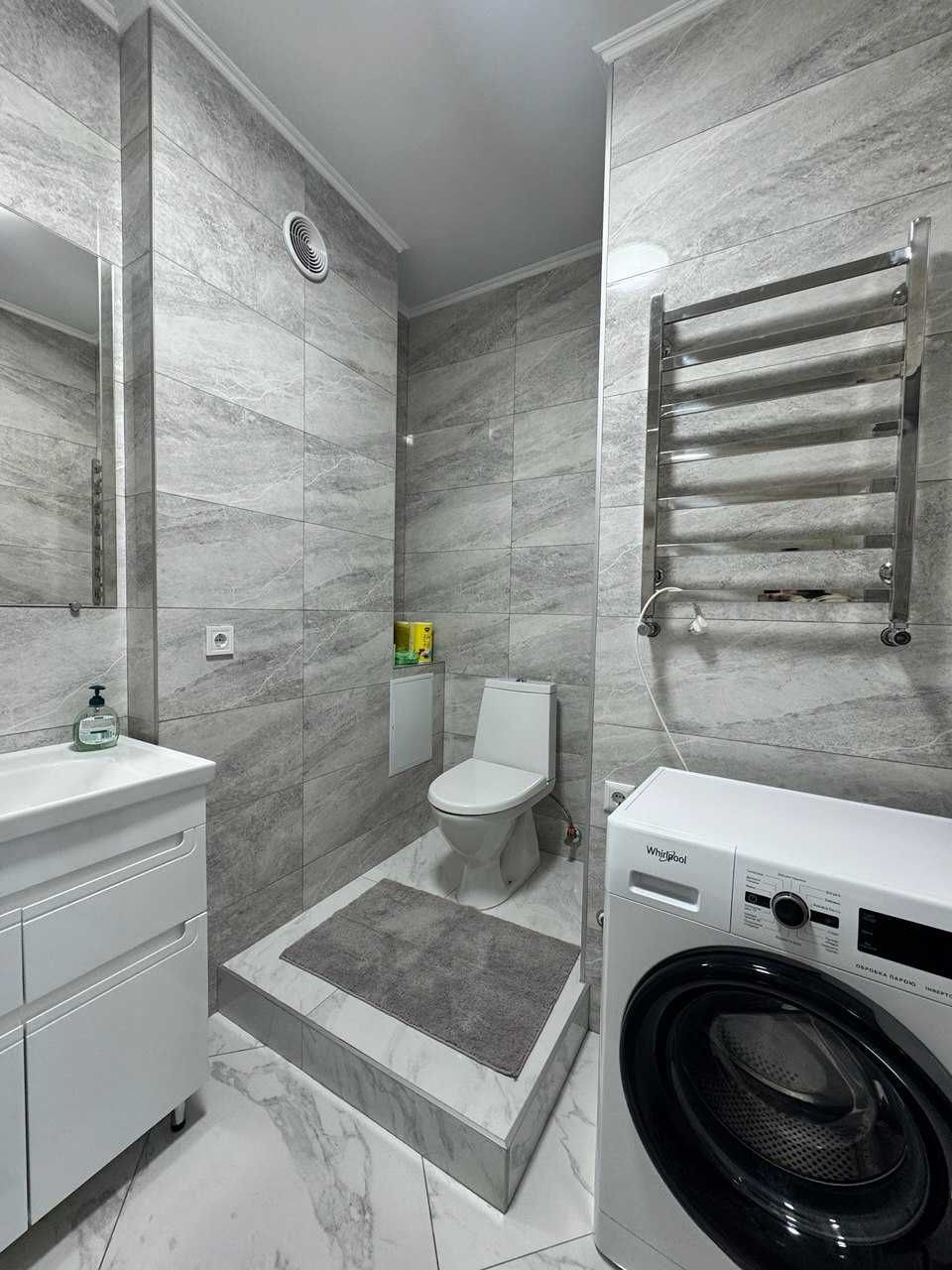 2-Bedroom Apartment in ЖК Парус Лайф with Modern Design