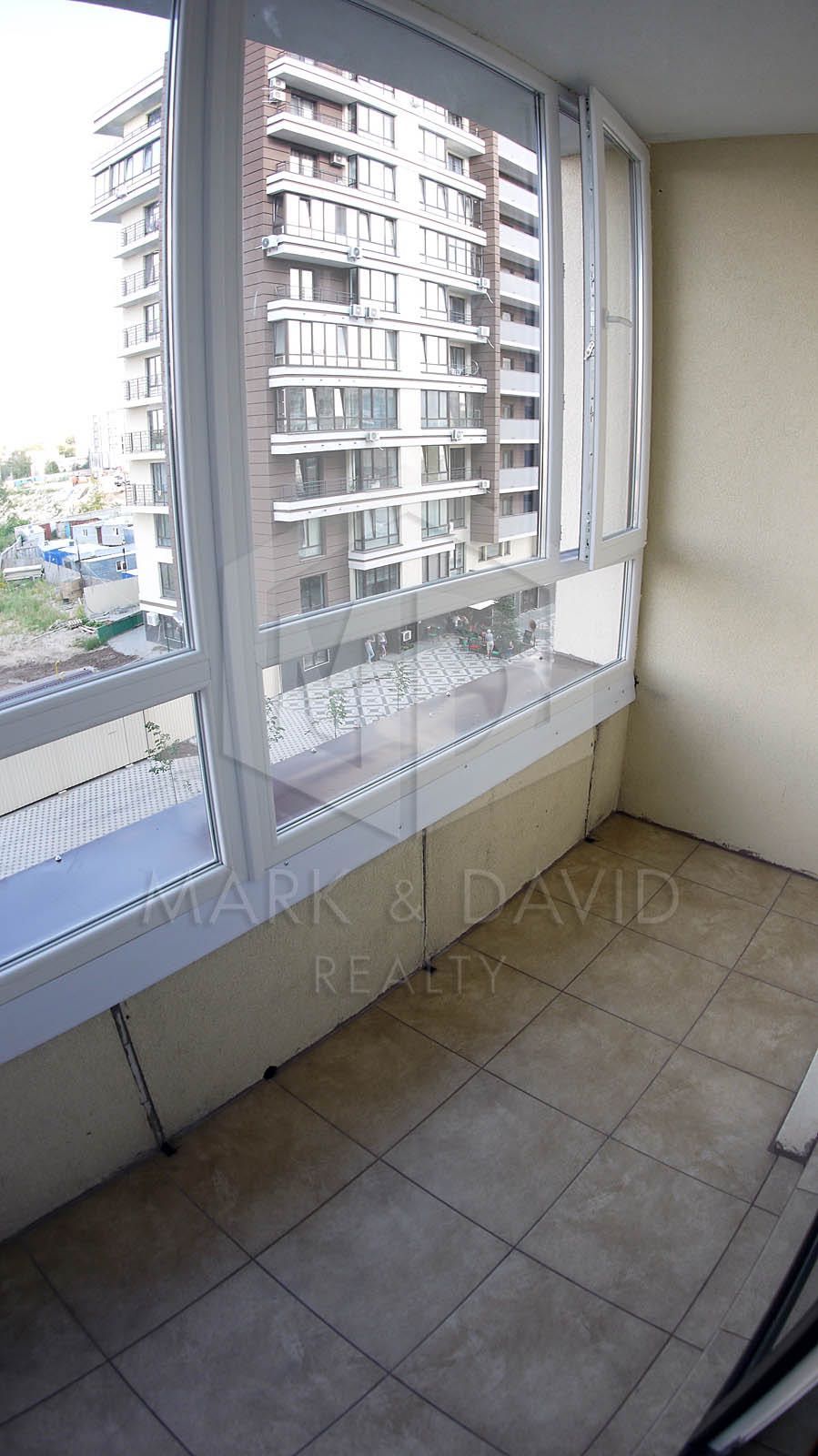 2-Room Apartment in Park Land Complex, Praktychna Street