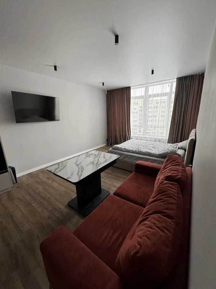Modern 1-Bedroom Apartment in Shevchenkivskyi District with High-End Renovation