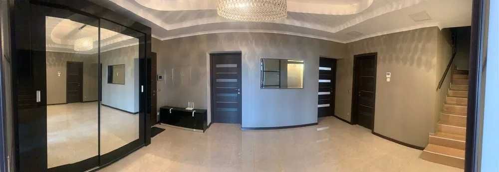 Duplex Penthouse with Panoramic Terrace in Obolon Embankment