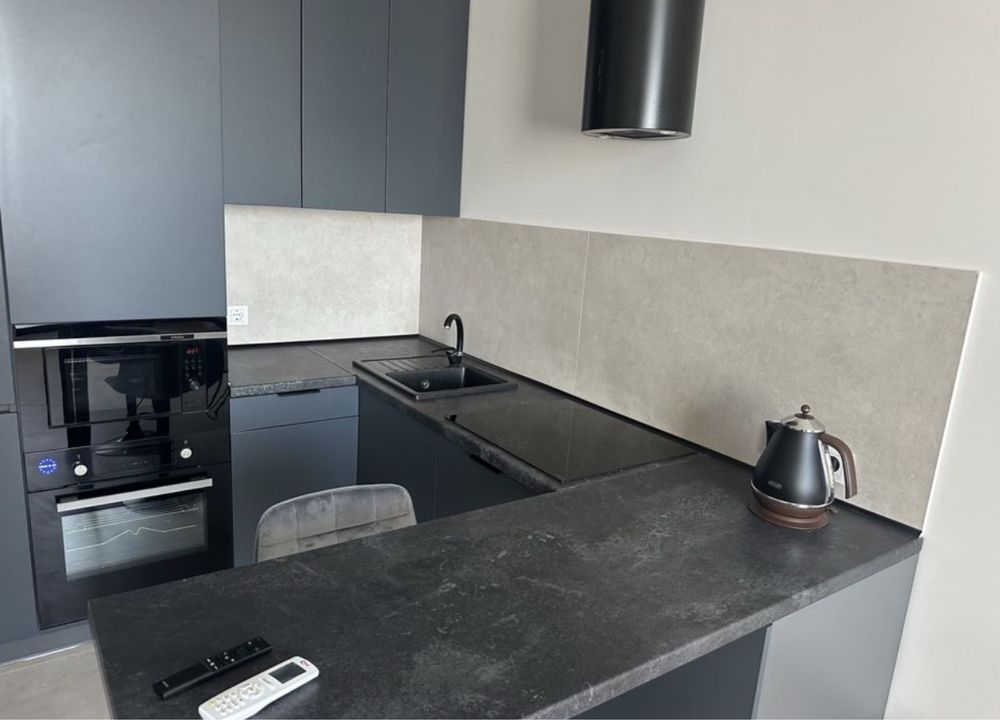 Designer Apartment in Prestigious Novopecherski Lipki Complex