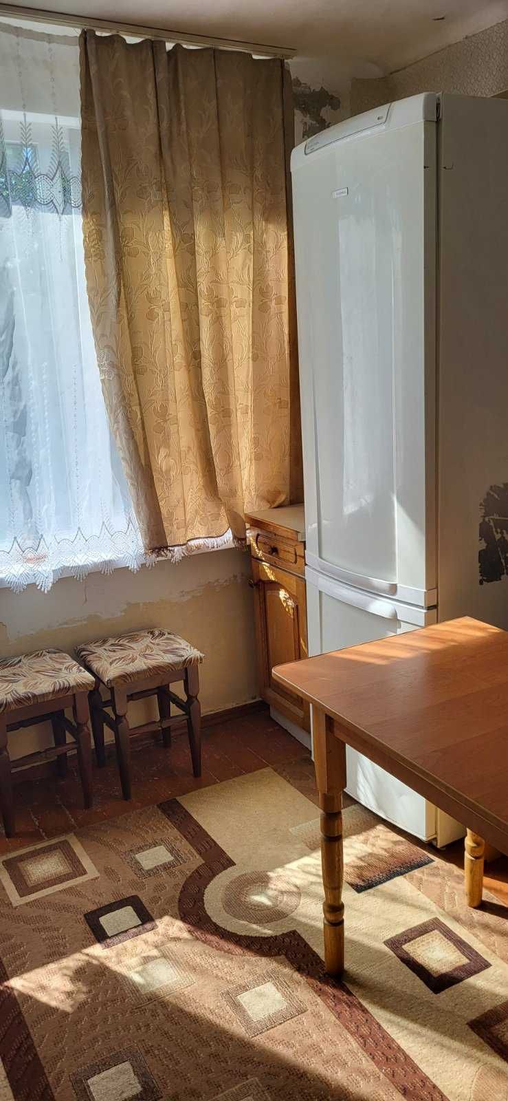 1-Room Apartment on Mazepy Street, Fully Furnished