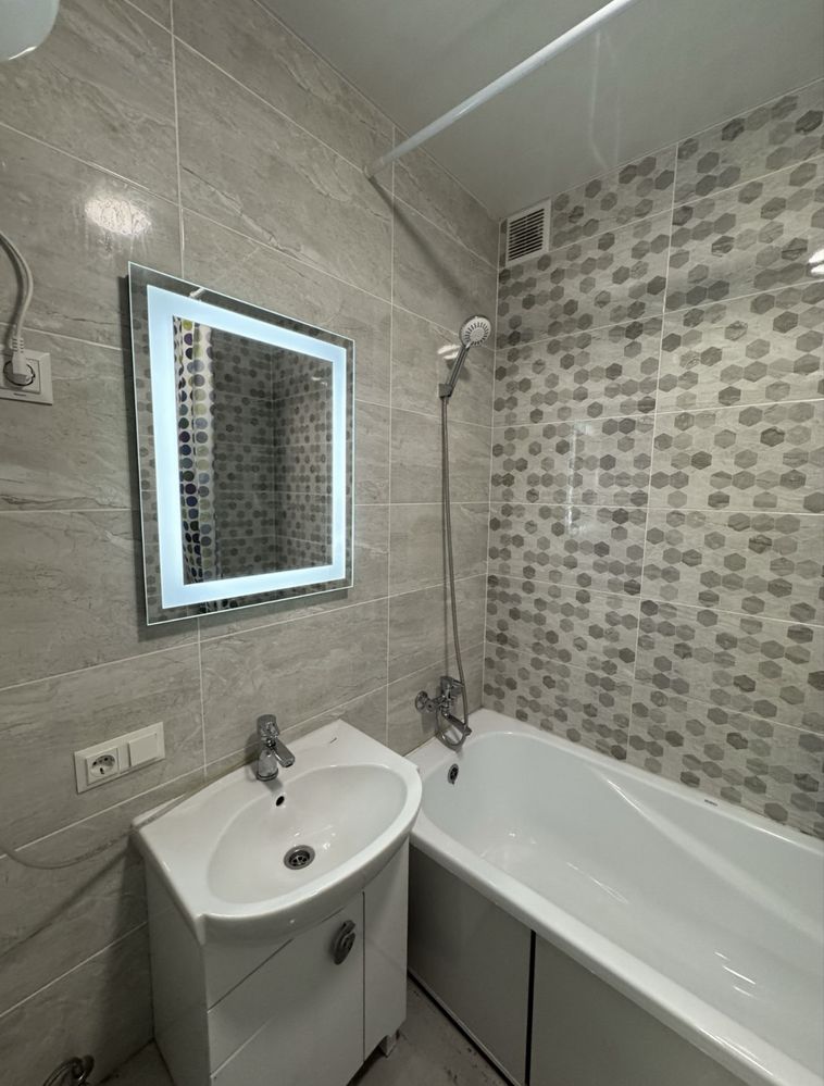 1-Room Studio Apartment in Kyiv Residential Complex