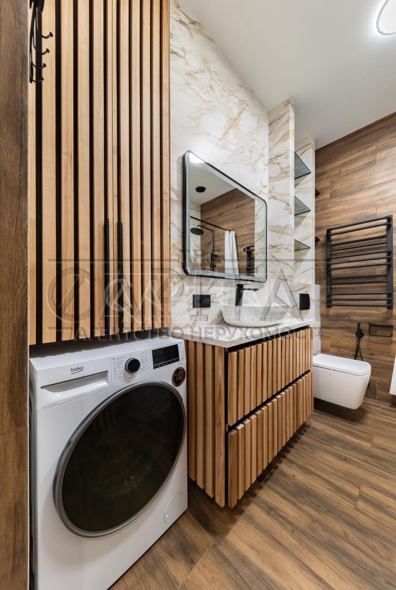 Stylish 1-bedroom apartment in premium residential complex 'Yaroslaviv Grad' in Kyiv city center