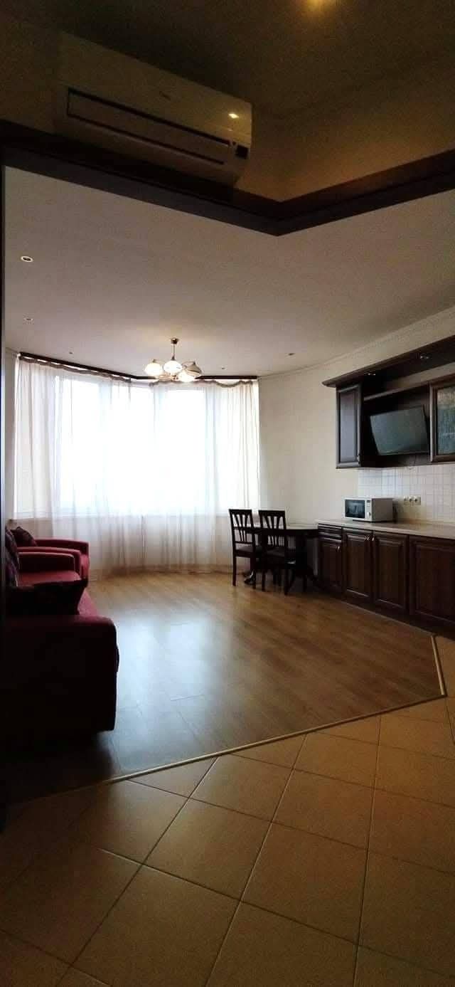 Spacious and Cozy Apartment in City Center