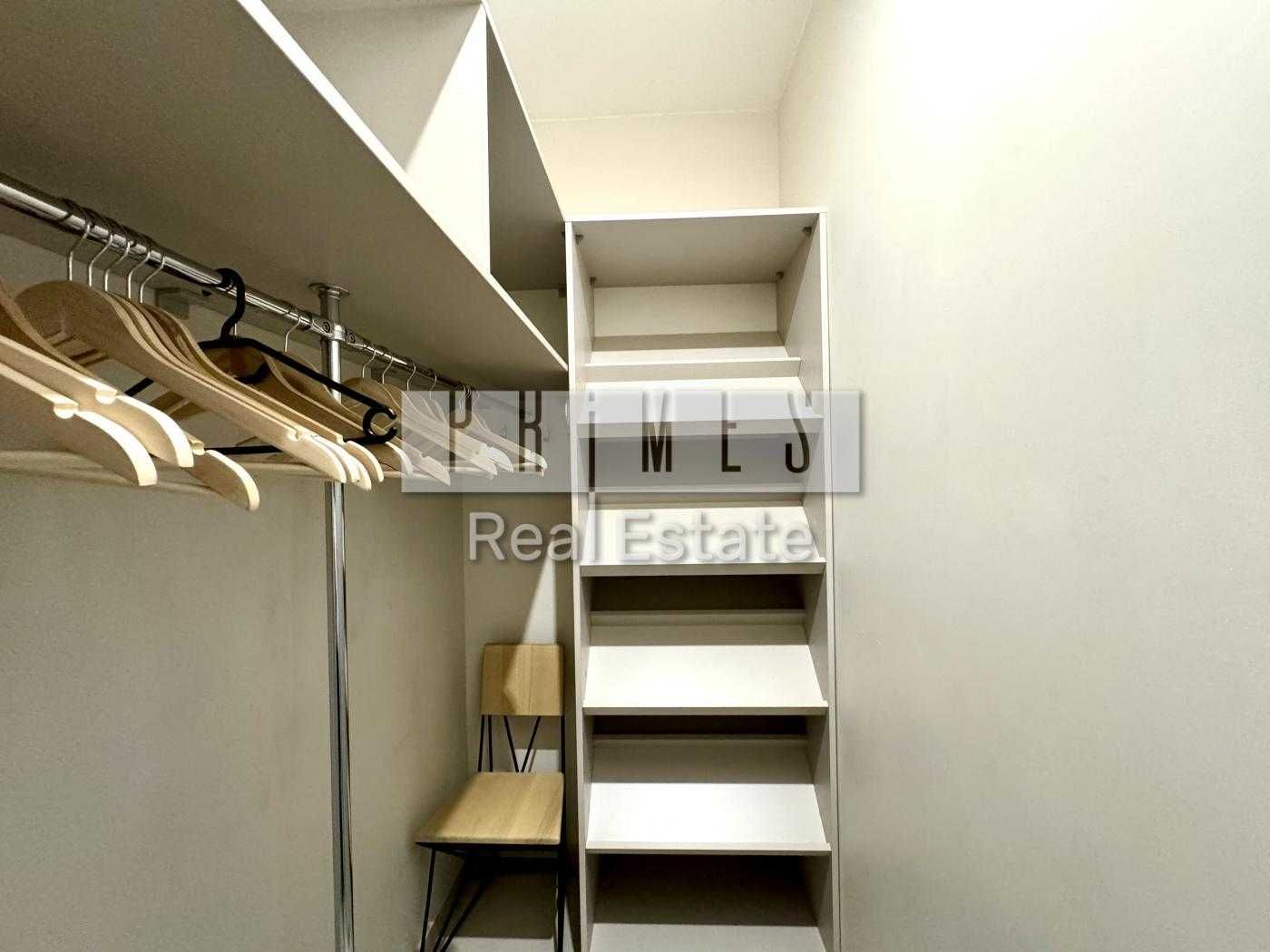 Modern 2-Room Apartment in Novopecherski Lipki Complex