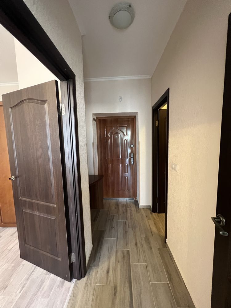 Однокімнатна квартира в центрі міста з автономним опаленням
