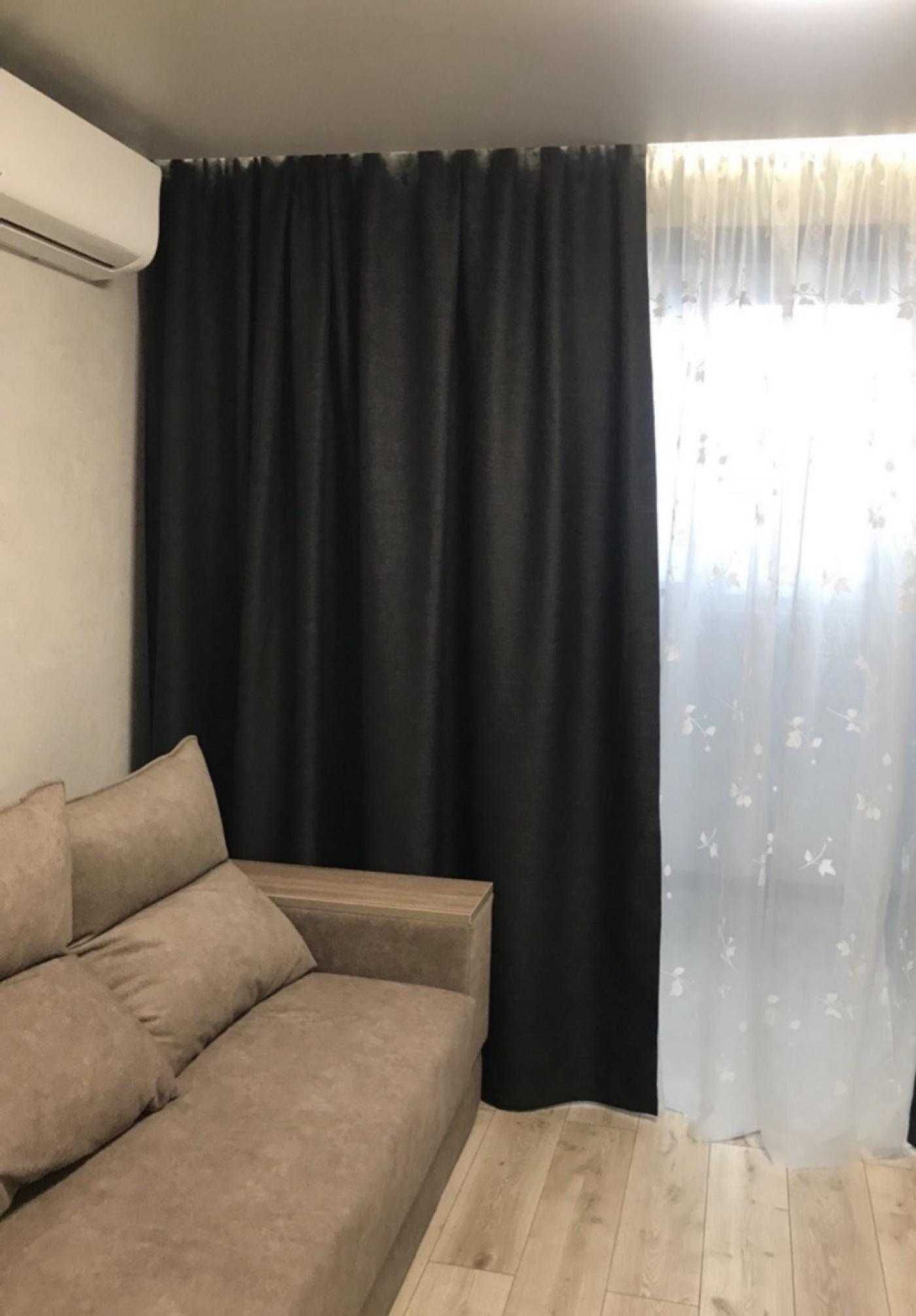 Cozy 1-Room Apartment near Syrets Metro, Pet-Friendly