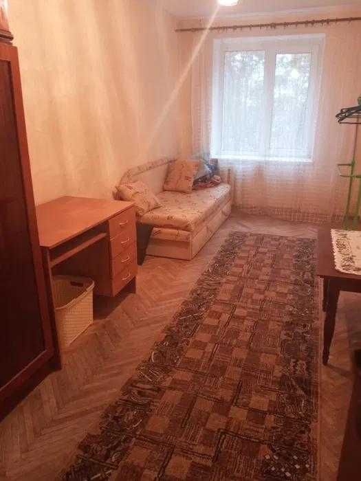 2-Room Apartment on Roxolany Street with Essential Appliances