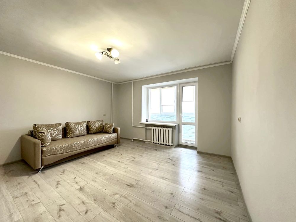 1-Bedroom Apartment in Stryi City Center, Near Amenities