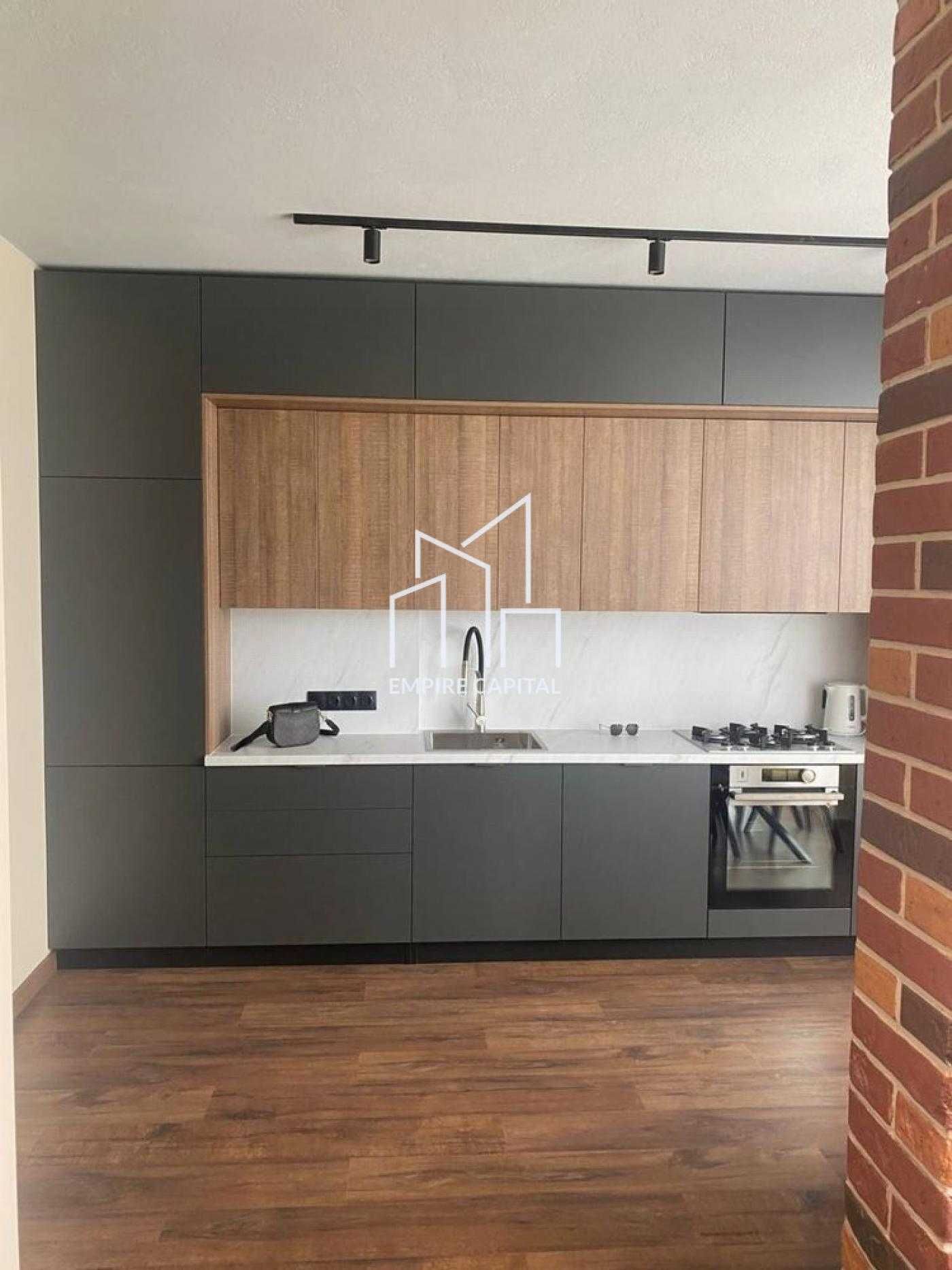 Designer Renovation Apartment on Sadova Street, New Building