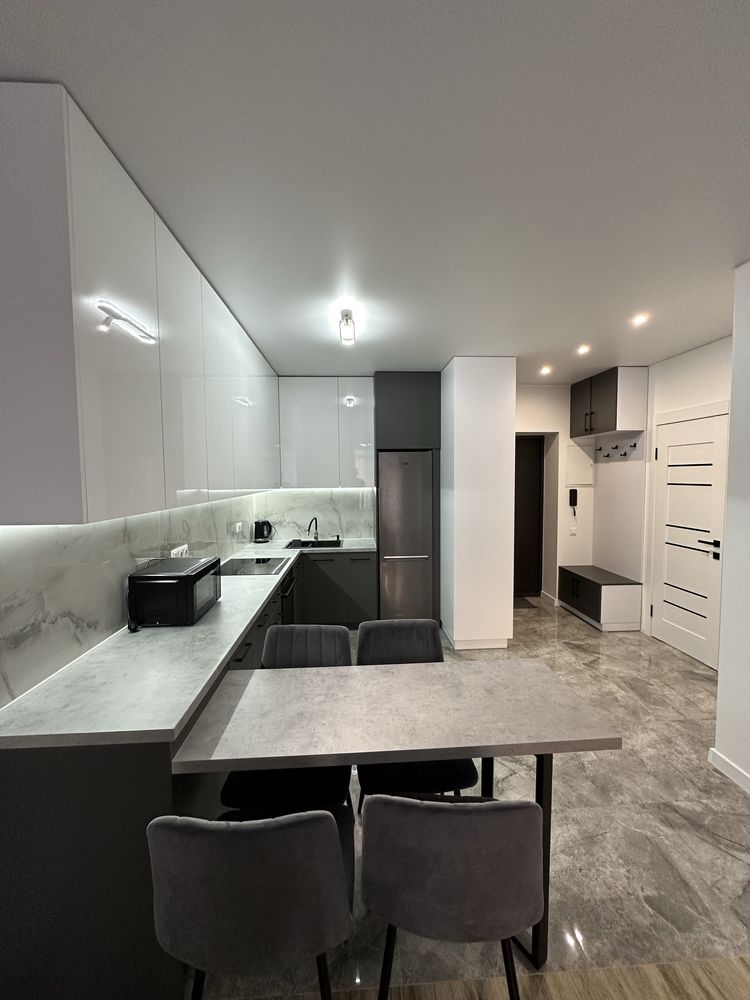 One-bedroom apartment in ЖК Рієл Сіті with designer renovation and modern amenities