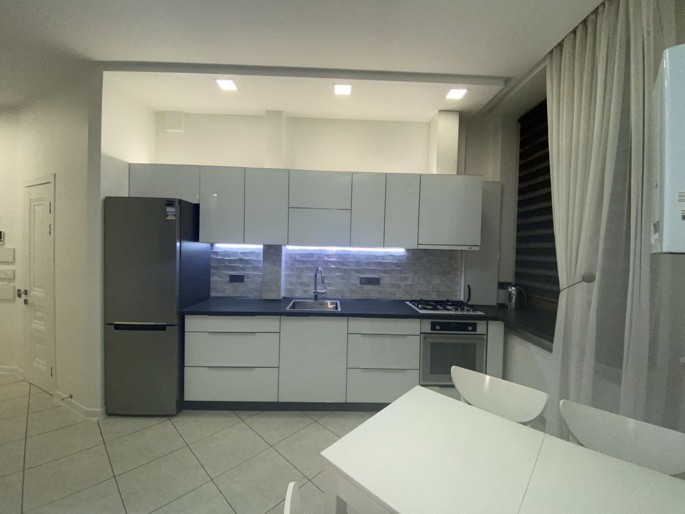 1-Bedroom Apartment with Modern Renovation at 7th Station of Fontana
