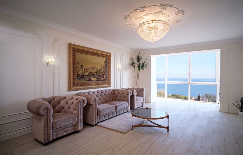Spacious 3-bedroom apartment in elite building near sea with premium renovation