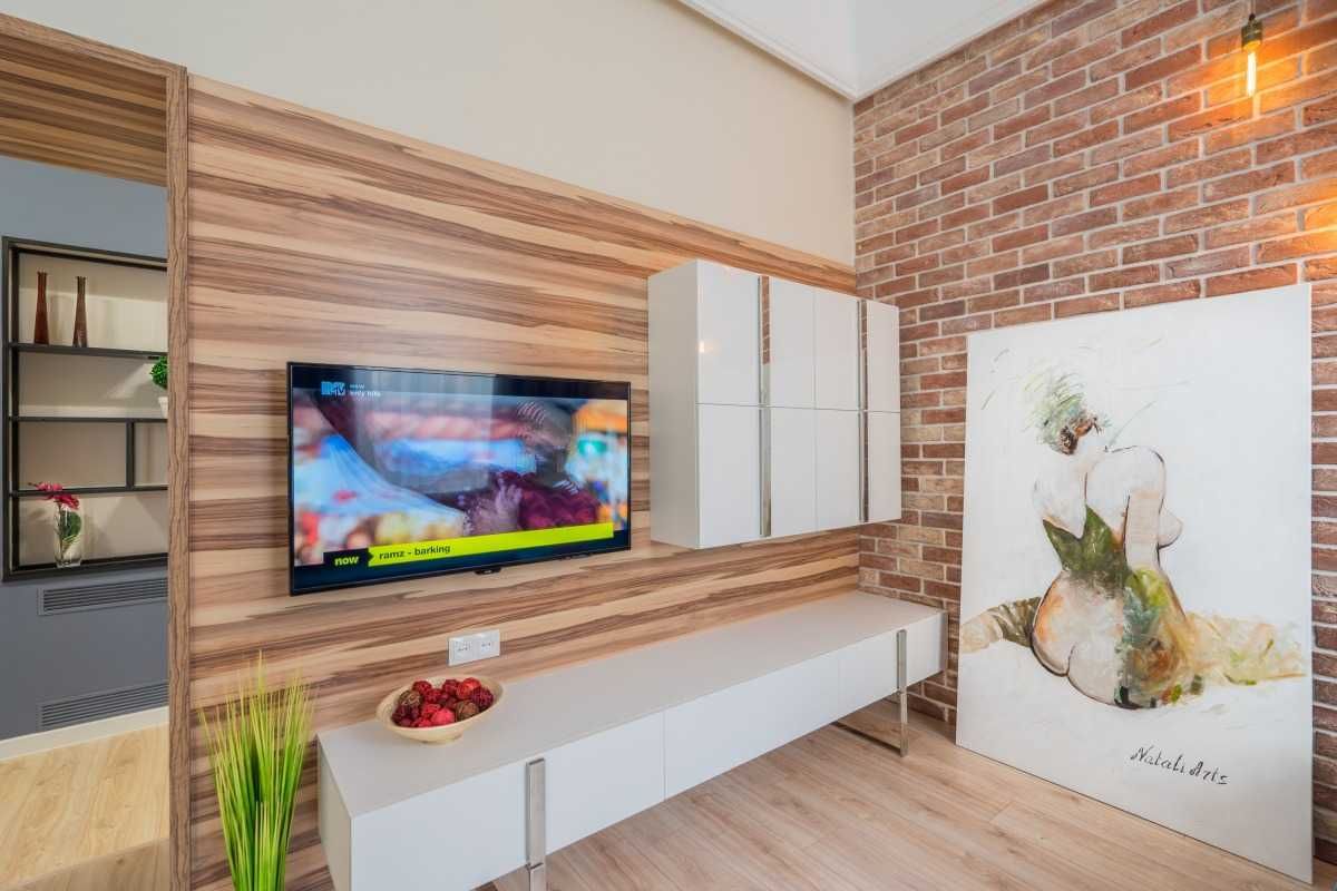 Luxurious 2-Bedroom Studio Apartment in Kyiv's Historic Center