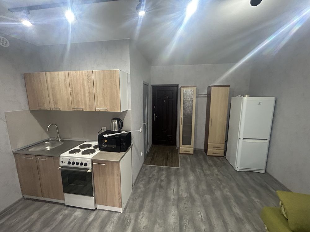 Fully Equipped 1-Room Apartment near Metro Stations