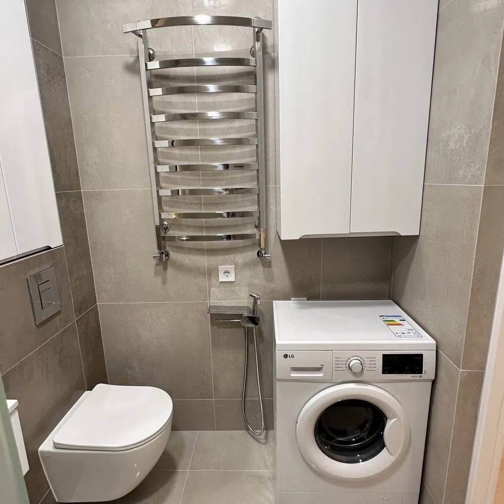 Modern 1-Bedroom Apartment in Safe Town Complex