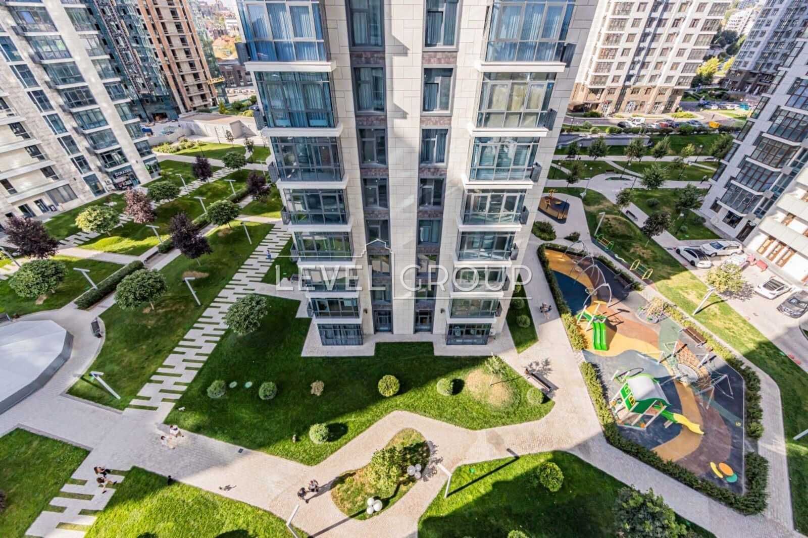 Отличная квартира с дизайнерским ремонтом в комплексе Новопечерские Липки