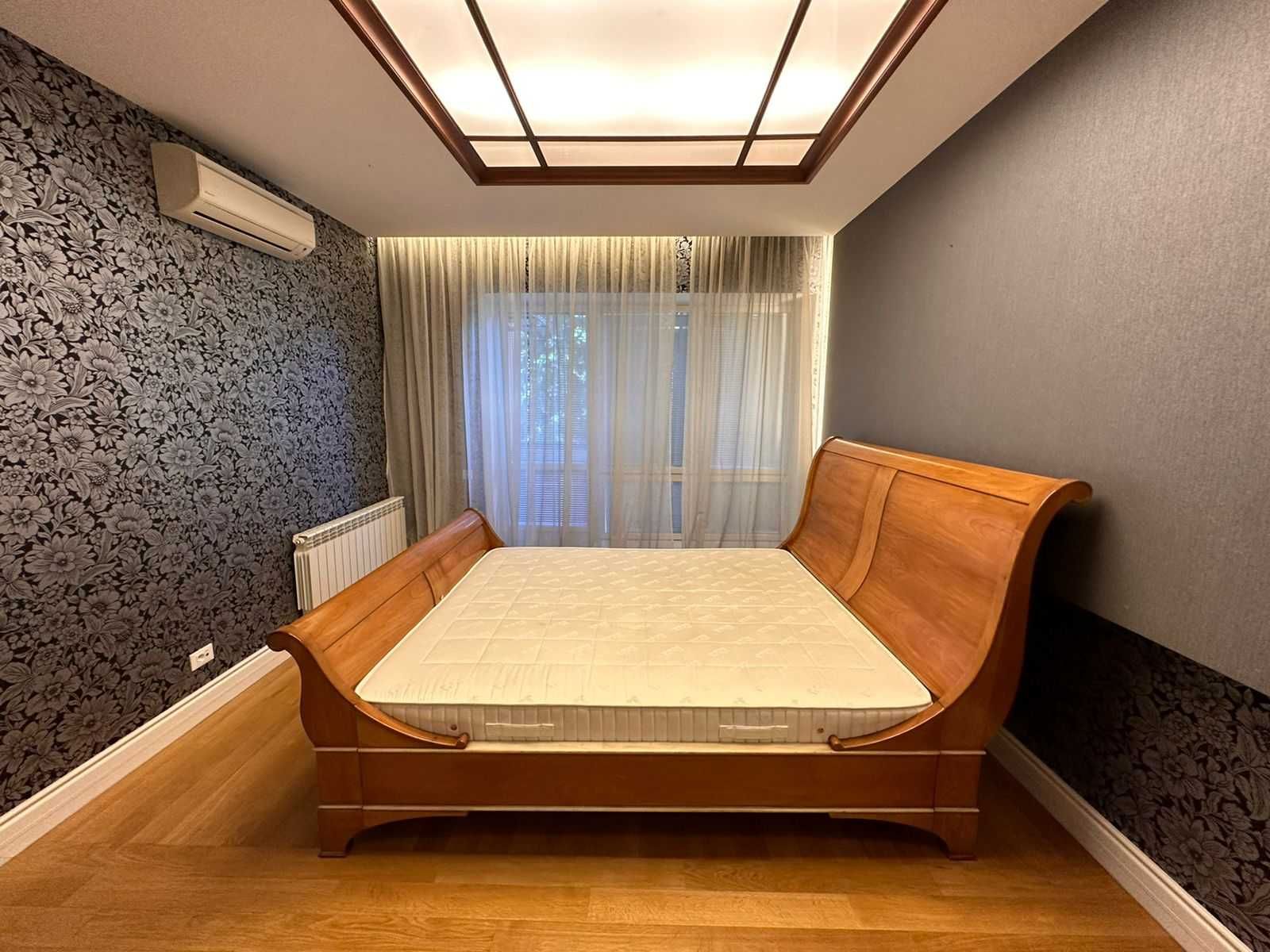 3-Room Apartment in Velmax Complex with Premium Renovation