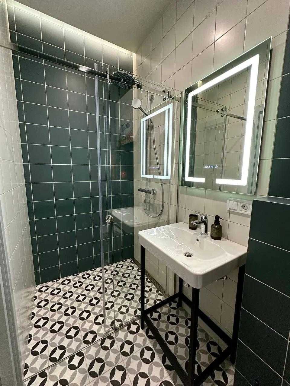 Modern Studio Apartment in Central Freedom Avenue